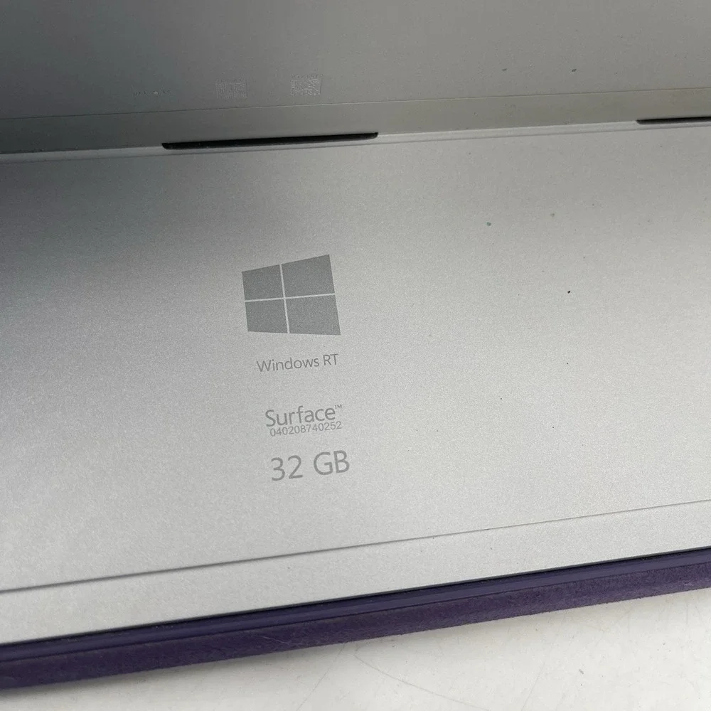 Microsoft Surface (Model-1572) 10.6